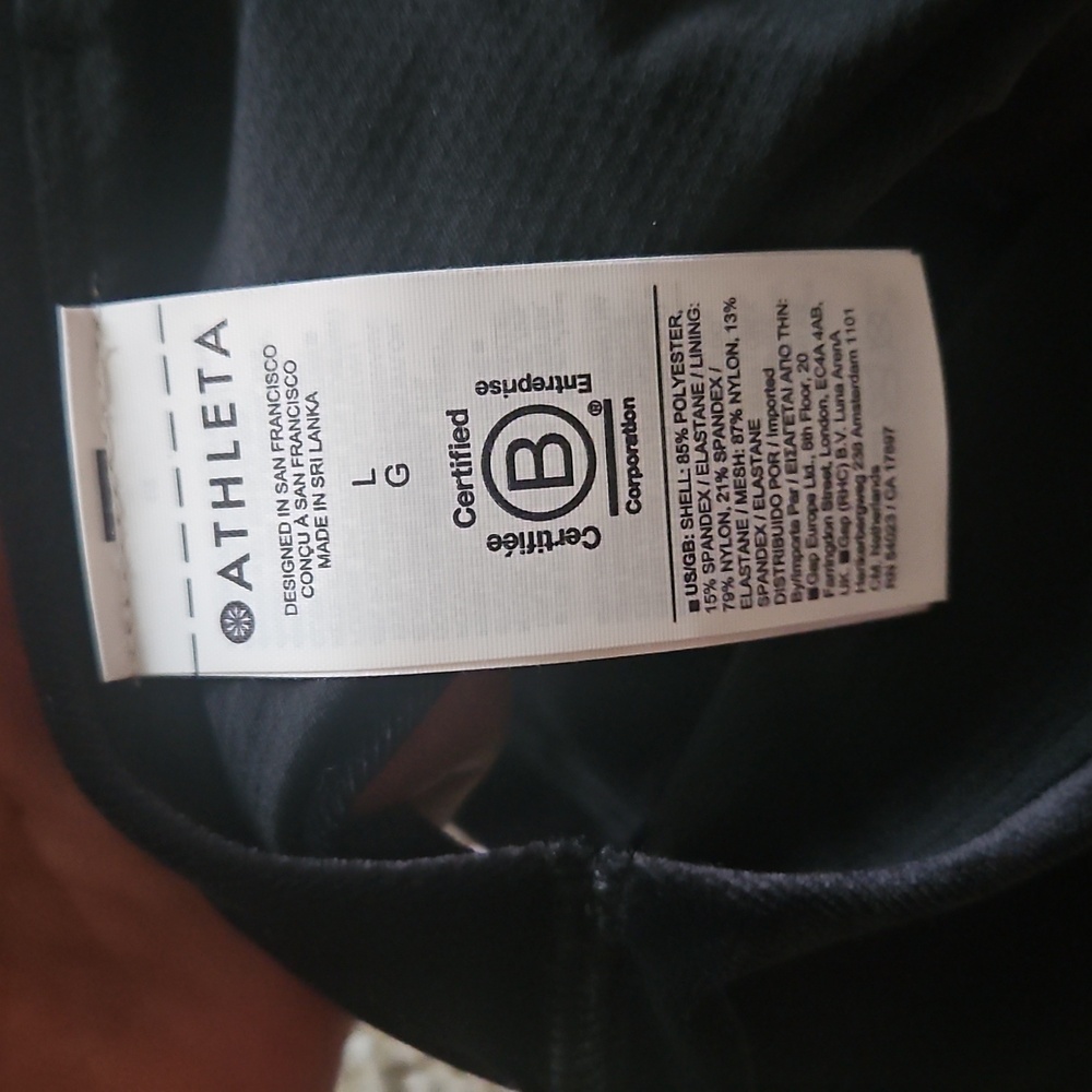 BRAND NEW | Athleta | Velvet Cut Out Crop A- C | Black - Picture 5 of 5